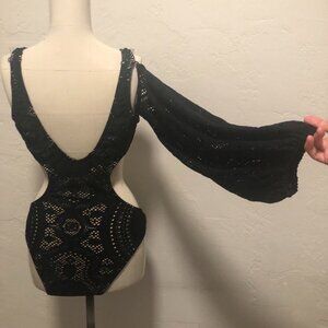SALE!!!   NEW unique design swim suit from Sport illustrated size L